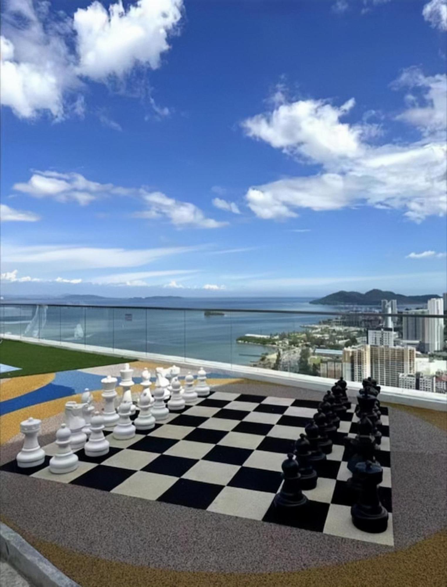 Urban Suites Two Or Three Bedroom Georgetown By Anc Jelutong Екстериор снимка